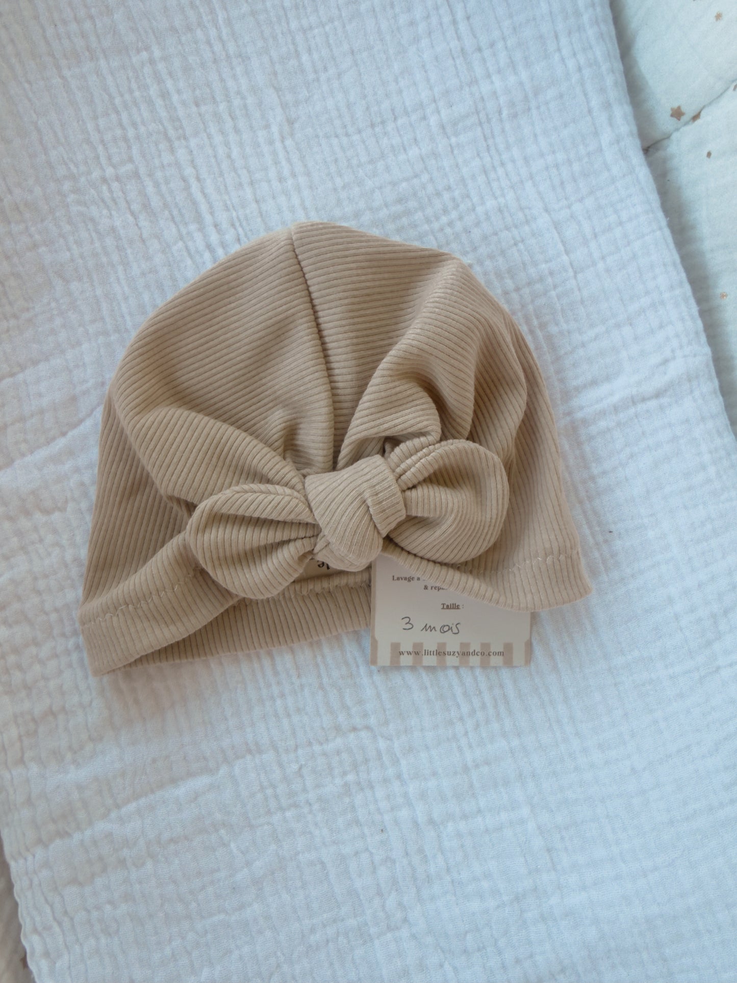 Turban 3 mois beige côtelé - En stock