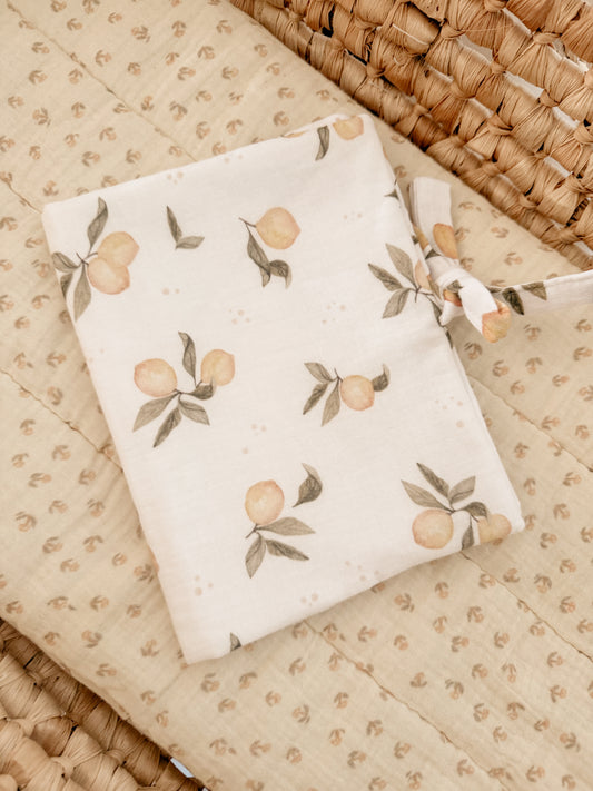 Protège carnet de santé citrons - prêt à partir