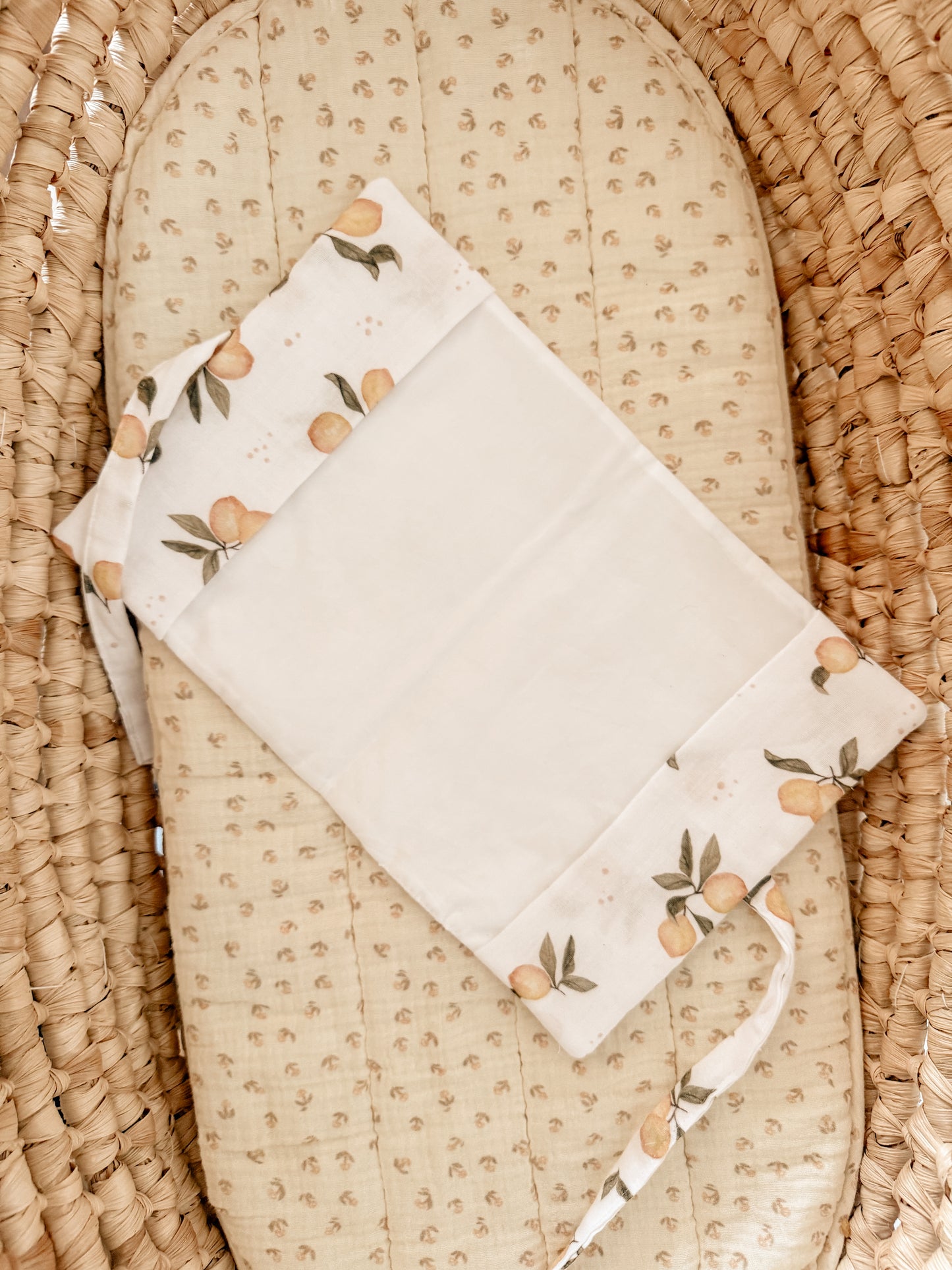 Protège carnet de santé citrons - prêt à partir